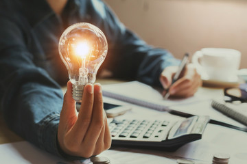 国产车方向盘紧