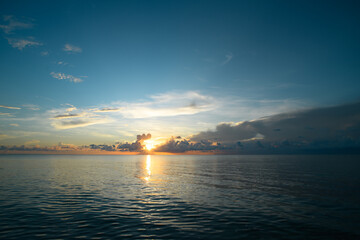 李佳薇 冯天薇 于梦雨 是中国人吗