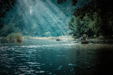 国产车方向盘紧